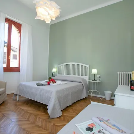 Cascina Cattaneo Sleeps 5 Wifi T783522 * Luino